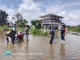 ลงสำรวจพื้นที่น้ำล้นตลิ่งแม่น้ำมูล ฝั่งบ้านราชธานีอโศก  เพื่อติดตามและประเมินสถานการณ์น้ำประจำวัน